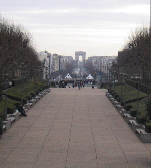 arc, boog, arc de triomph vanuit la défense, foto tjarkodevree (klik voor groter)