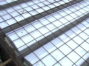 broodjesvloer met wapeningsstaal (bouwstaalmat)