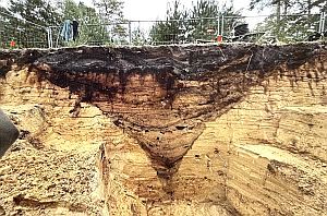 gracht 5 spitsgracht romeins kamp leuvenum foto jan willem de kort rce 300px