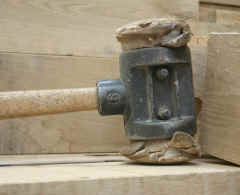 hamer_85_houtskeletconstructiehamer_www_villalandhuis_nl.jpg (36966 bytes)