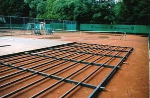 systeemvloer_2_tentverhuur_nl.jpg (185368 bytes)