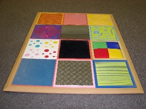 tactiliteit, verschillende materialen, www.monarchschoolonline.com