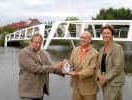 vierendeelbrug, nieuwe vorm, voetgangers en fietsersbrug, zwanenwater, lelystad, www.stichtingals.com (klik voor groter)